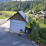 Kmecki Hram Fortuna Guest house Idrija