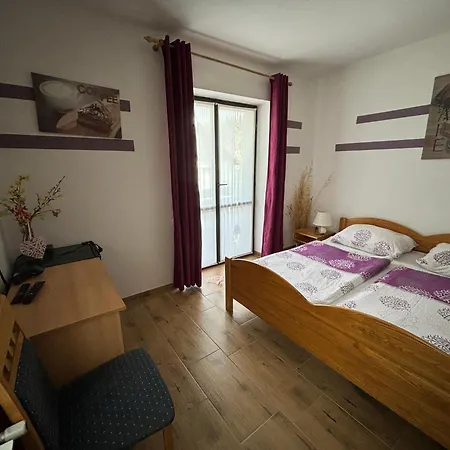 Guest house Kmecki Hram Fortuna 3*