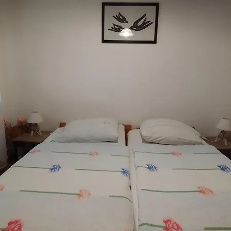 Kmecki Hram Fortuna 3* Idrija