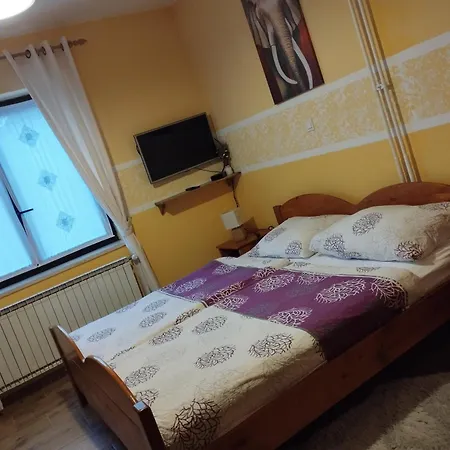 Kmecki Hram Fortuna 3* Idrija