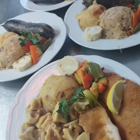 Guest house Kmecki Hram Fortuna 3*