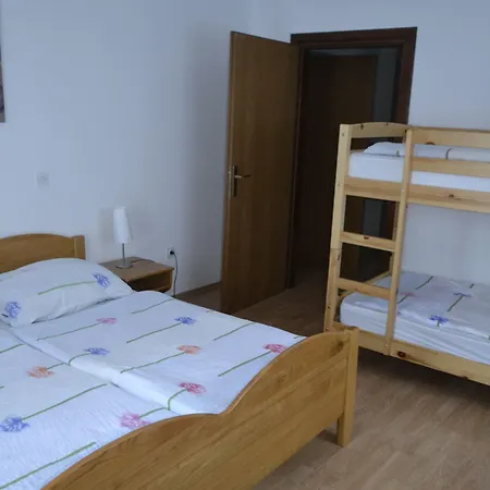 Gæstehus Kmecki Hram Fortuna