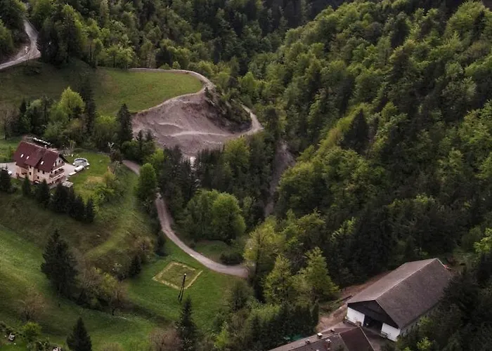 Kmecki Hram Fortuna Idrija