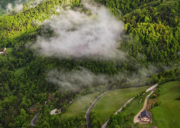 Kmecki Hram Fortuna ゲストハウス